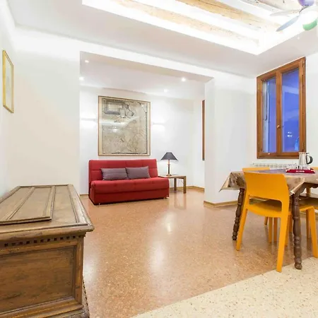 דירה Ca Grimani Private Terrace *